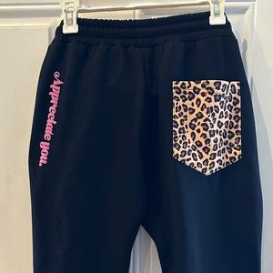 NWOT MR EATWELL x  Heather McMahan joggers size Medium w/ cheetah print pocket